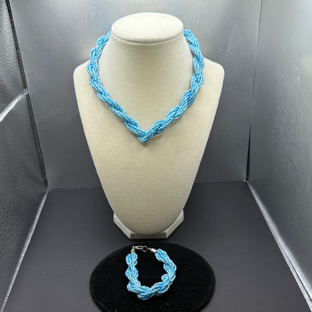 Twisted Blue Beaded Necklace and Bracelet Set